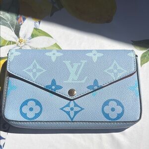 Fashion inspired bag